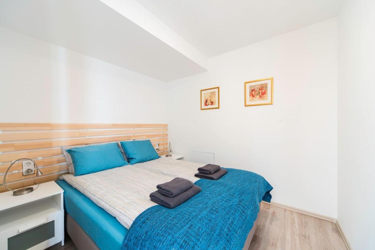Modern Four Bedroom Apartment In Palace District Budapeşte Dış mekan fotoğraf